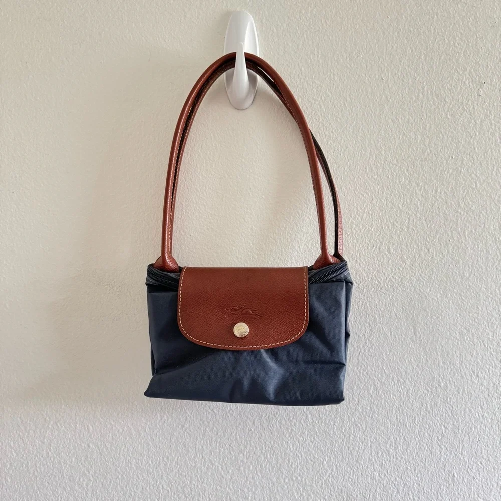 Longchamp Le Pliage Shopping Medium Tote Bag - Picture 5 of 12